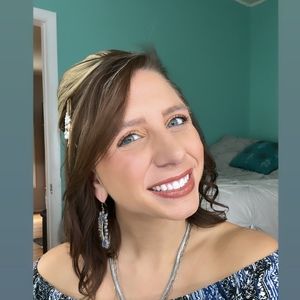 Meet your Posher, Bethany